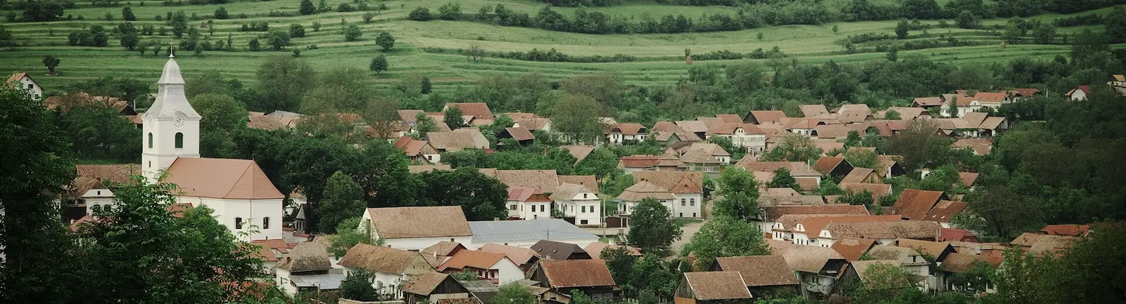 Descoperă Transilvania cu Ghiduri Care O Iubesc.